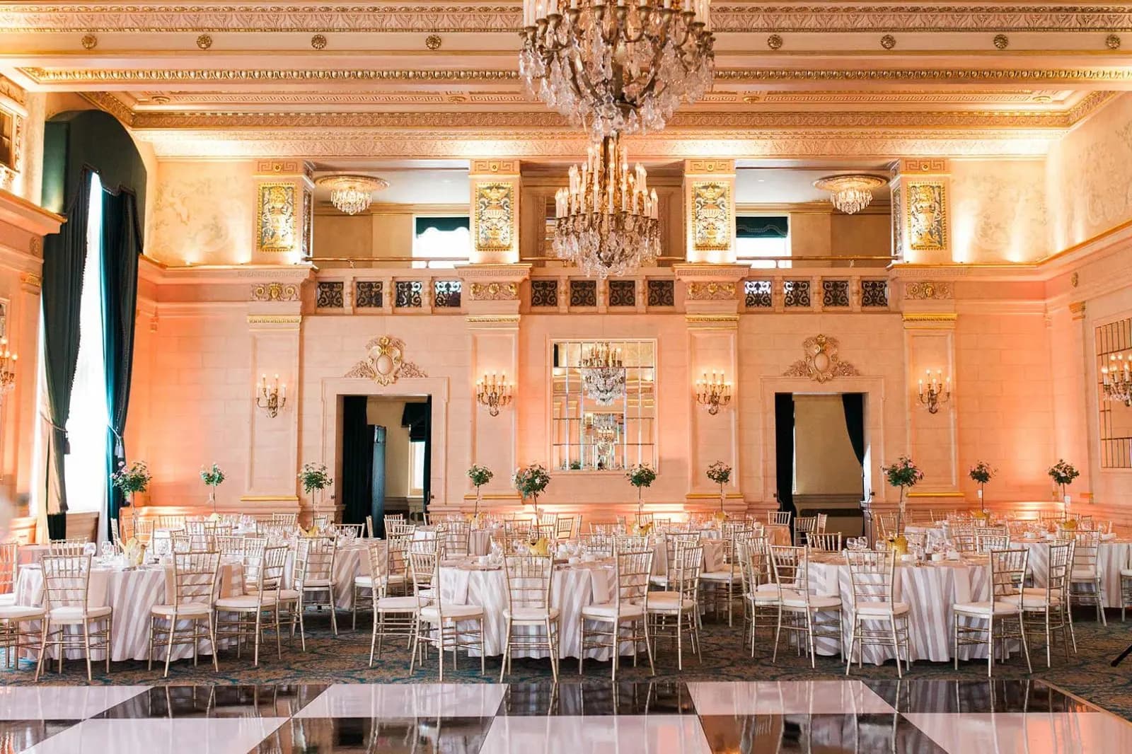 Top 6 Most Popular Wedding Venues Near Winnipeg for 2026